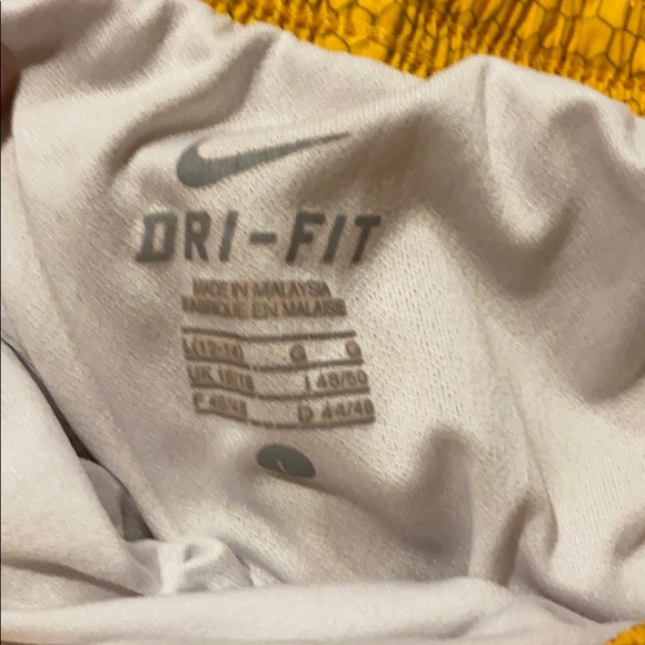 Nike Dri-Fit shorts - Picture 2 of 2